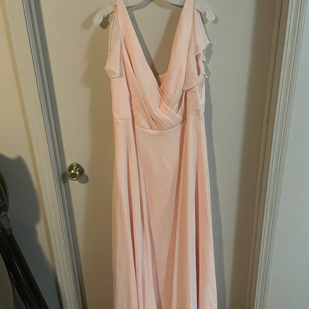 Elegant Pink Sleeveless Dress